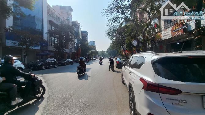 💥Ba Đình, gần Lăng‼️Nhà đẹp dân xây💥Sát phố, 2 mặt ngõ‼️5m ô tô💥36m-14 tỷ