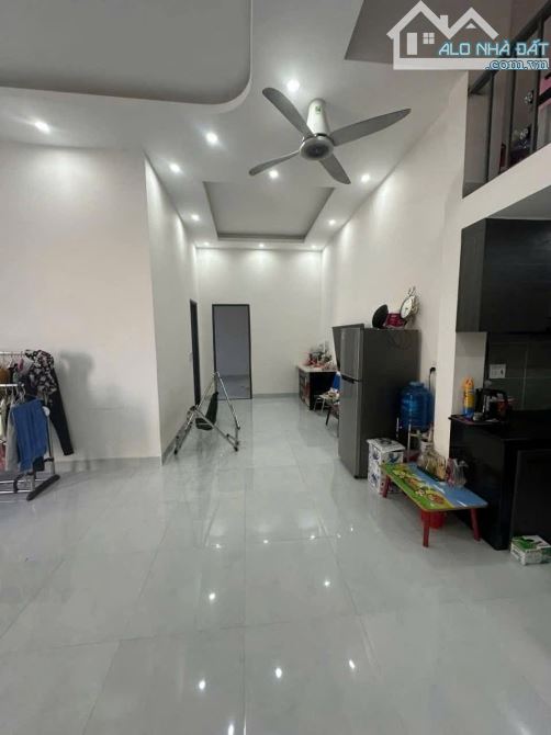 Bán nhà gần trường cấp 3 Tân Bửu Bửu Long Biên Hoà