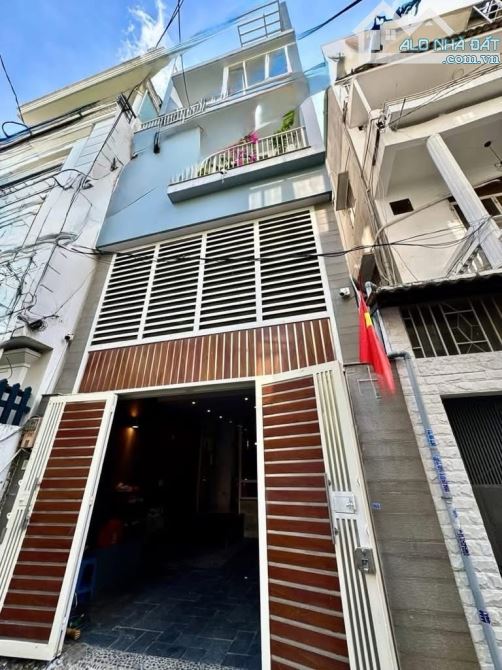 Nhanh tay sở hữu viên ngọc quý ngay trung tâm quận 3 đường Nguyễn Sơn Hà. Giá 5Tỷ680