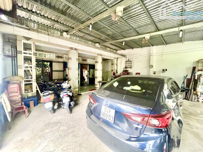 💁‍♂️ Bán nhà C4- 194mv( 7.2*27), Công nhận đủ. Hẻm xe hơi, ngay làng ĐH, Cầu vượt Linh Xu