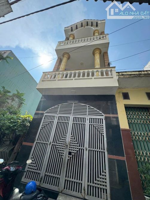 CHUYỂN NHƯỢNG SIÊU PHẨM NHÀ 3 TẦNG 87,3m2 n:4m, HẺM RỘNG 4m ĐƯỜNG TÔ HIẾN THÀNH, QUI NHƠN.