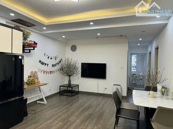 KHU NHÀ Ở CAO CẤP BMM - PHÙNG HƯNG ( 64m * 2PN ) FULL NỘI THẤT ,GIÁ 4,02 TỶ