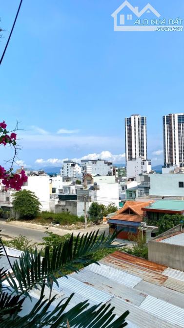 Bán Nhà 3 Tầng Đường Nguyễn Phi Khanh, Hòn Xện, Nha Trang 68m2 Ngang 4 Giá 5.5tỷ