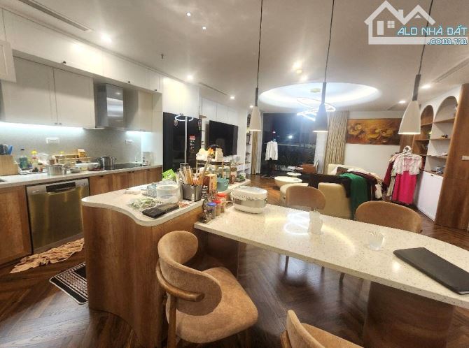 BÁN CĂN LÔ GÓC CHUNG CƯ CAO CẤP CENTER POINT - 110 CẦU GIẤY - 128M2 - 12.5 TỶ - CỰC HIẾM