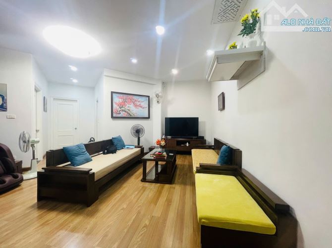 BÁN CHUNG CƯ CAO CẤP VINACONEX – VŨ TRỌNG PHỤNG, THANH XUÂN139M2 – 3PN.8,98 TỶ