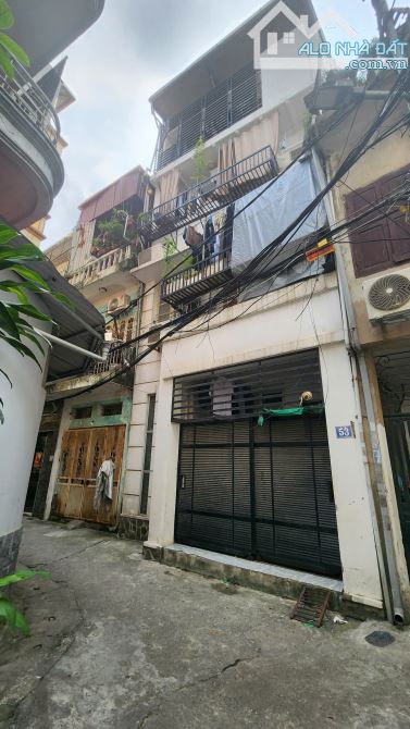 NHÀ ĐỘI CẤN 4 TẦNG - NGÕ BA GÁC - Ở SƯỚNG HOẶC CHO THUÊ GIỮ TIỀN