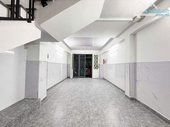Cần bán gấp, nhà Chu Văn An, Bình Thạnh, 50m2, 4 tầng BTCT, HXH, giá chào 9.3 tỷ TL.