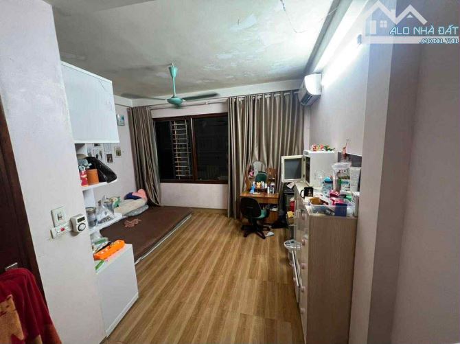 Cho thuê nhà ở khu Mễ Trì Thượng, 35m2*6 tầng, 4 ngủ, kinh doanh