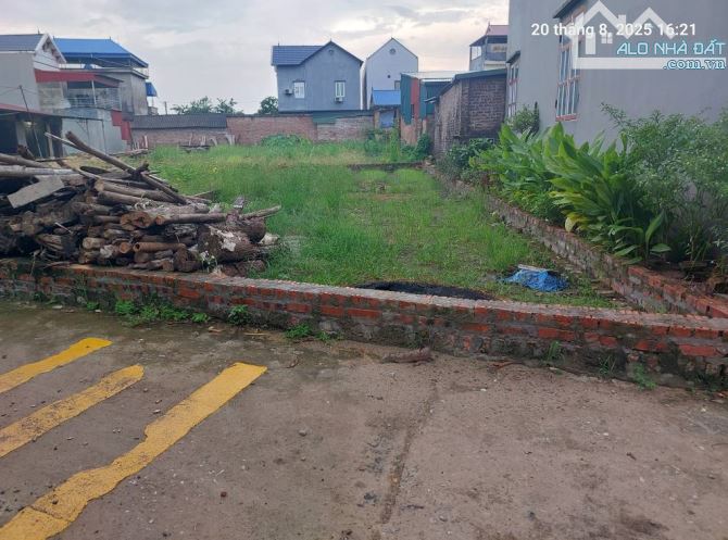 Hai thửa đất, 100m2, mt6m, 2.8 tỷ, 7 chỗ, thông, Thanh Trí, Sóc Sơn.
