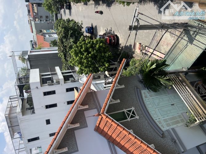 NHÀ DÂN XÂY ĐẸP VÀ CHẤT-NGÕ THÔNG Ô TÔ VÀO NHÀ, TT VIỆT HƯNG, 46M, 5T, 9 TỶ XÍU