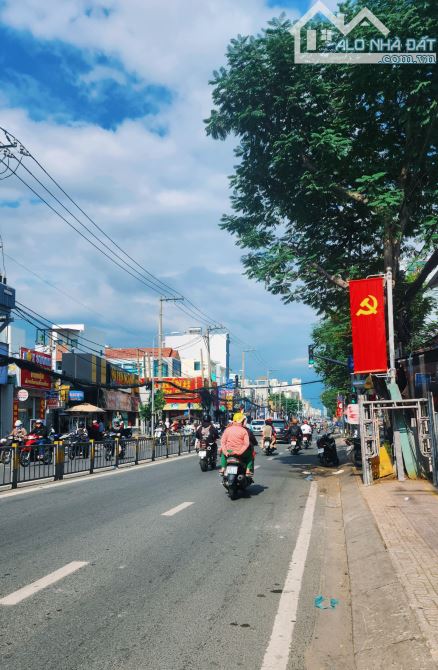 Nhà mặt tiền Q7, Nguyễn Thị Thập, 3 tầng, 4x18m, HXH, Nhỉnh 7 tỷ