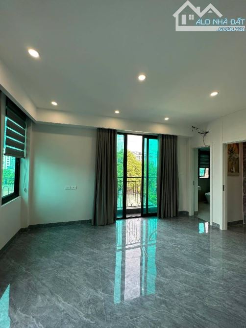 🏡 NHÀ ĐẸP VĂN MIẾU - 7 TẦNG THANG MÁY - NGÕ RỘNG THOÁNG - 11.85 TỶ - 10