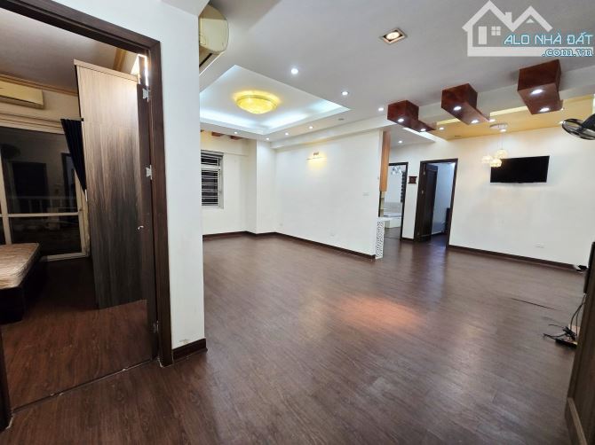 Căn hộ chung cư 229 Phố Vọng-DT 120m2-TẦNG TRUNG-3 NGỦ-2 WC-2 BAN CÔNG-NỘI THẤT MỚI. - 1
