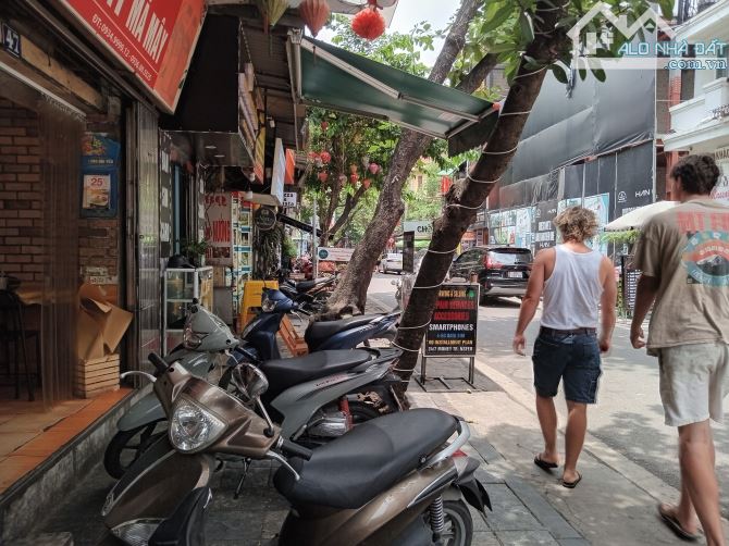 Bán Nhà mặt phố Mã Mây - 200m ra Hồ Gươm - 386m2 - Mặt tiền 13.5m- Đầu tư siêu lời 231 tỷ