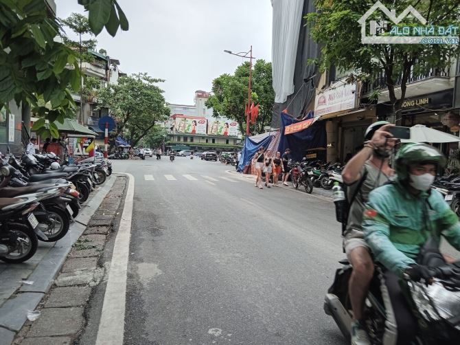 Bán Nhà MP Đường Thành - 400m ra Hồ Gươm - 396m2 x MT: 15,5m - Giá đầu tư siêu lời 234 tỷ