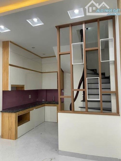 10M Ra phố Ngô Quyền ô tô đỗ dừng ngày đêm 30m 5T full nội thất chỉ 8,2 tỷ - 1