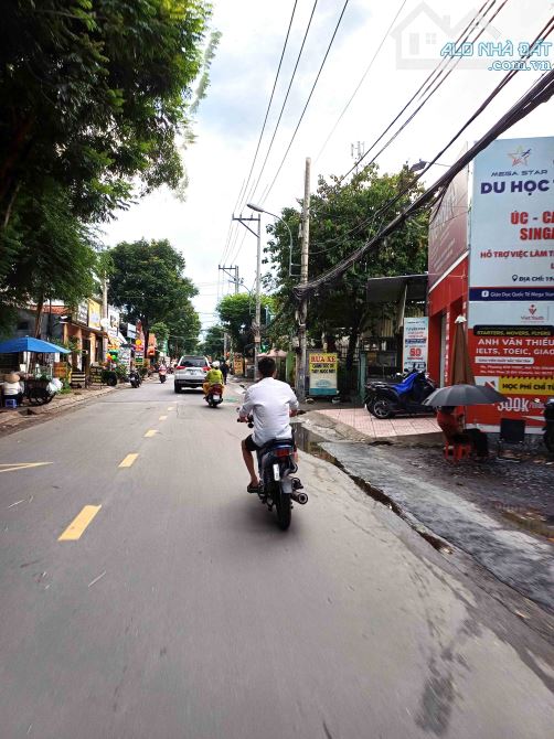 Bán Đất Mặt Tiền 136m2 Linh Xuân – Gần Làng ĐH – Kinh Doanh Sầm Uất –– Giá Rẻ Hơn 30%, - 1