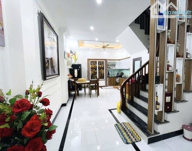 BÁN NHÀ TRƯƠNG ĐỊNH- GẦN OTO TRÁNH, NỞ HẬU- 42M- 7 TỶ 55 - 1