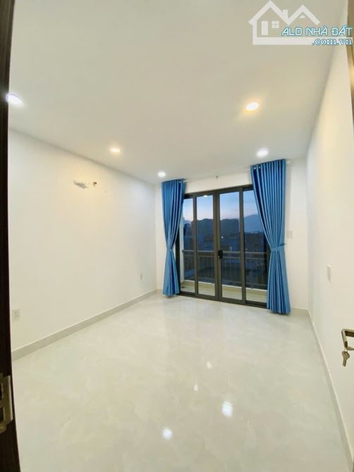 🚗🏡S.I.Ê.U PHẨM🏡🚗 5TẦNG - 3.3❌14M - sát Q7 - NHÀ BÈ - 5.2T.Ỷ (TL) ✨🌆🌆 - 1