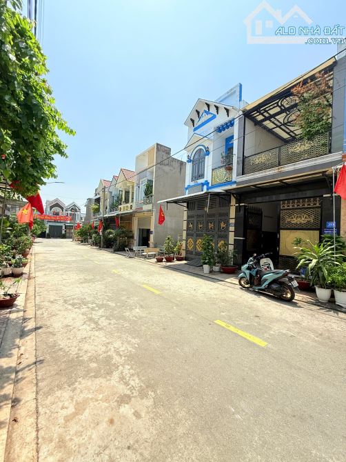 3,85Tỷ🔥Bán nhà 1 Lầu_69m2_KDC gần đường Lê Hồng Phong 100m, p.Tân Bình, Tp.Dĩ An - 1