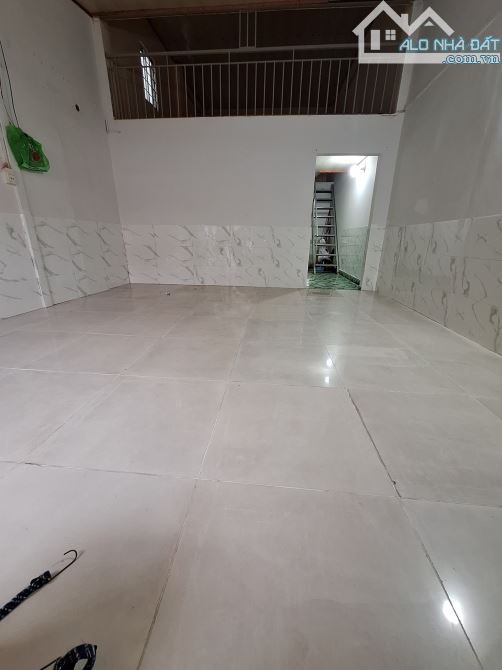 Bánn nhà,đường phạm hữu lầu ,phường Phú Mỹ, quận 7. Dt:4,4×11m,giá:3,5ty - 1
