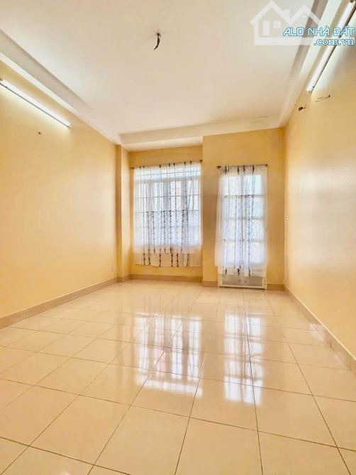 Bán Nhà Mặt Tiền KDC Chợ Phạm Thế Hiển, 58m2 4 Tầng 4PN, 7 tỷ 9 Quận 8 - 1