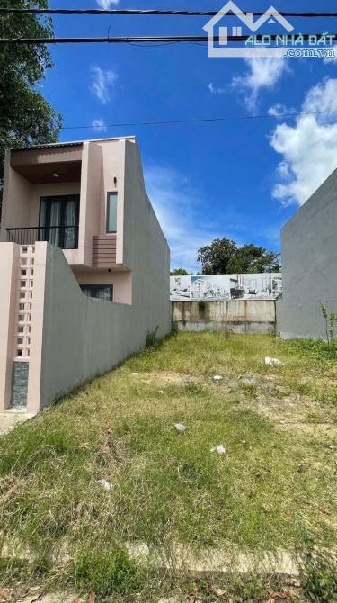 ĐẤT NGAY CHỢ - TRƯỜNG HỌC DT: 4,5 x 18,5 = 83,8m² - 1
