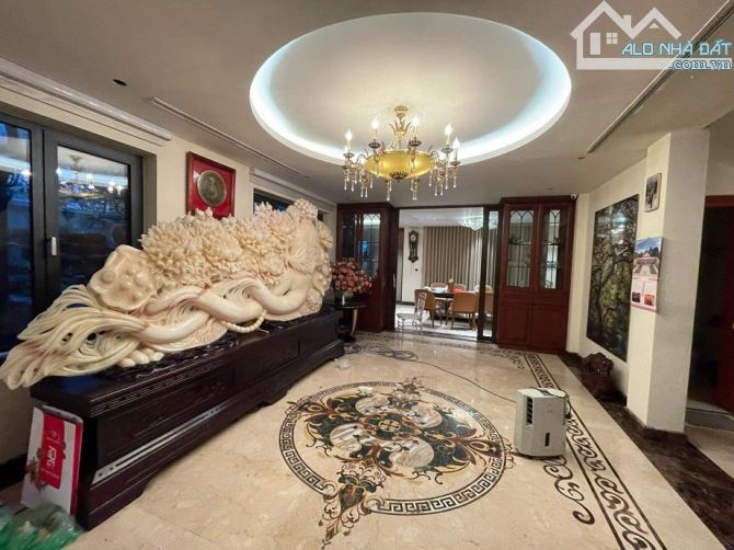 BÁN BIỆT THƯ KHU K CIPUTRA, TÂY HỒ, 330M2, 5TẦNG, SÂN VƯỜN, HỒ CÁ FULL NỘI THẤT Ở NGAY. - 1