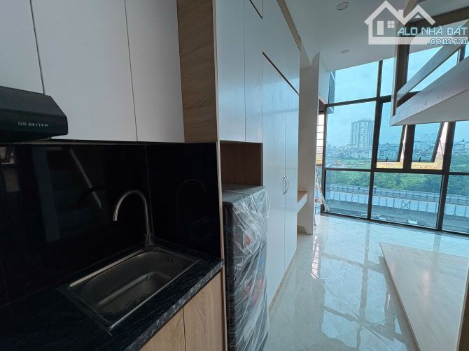 Cho Thuê CCMN 326 Nguyễn Trãi Thanh Xuân 30m2 Gác Xép + Giường Ban Công Thang Máy Trống 24 - 1
