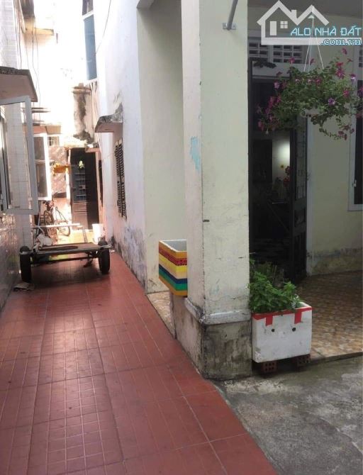 🔥Bán Đất tặng Nhà– Đất Vuông –Nguyễn Hoàng – Giá 2.x Tỷ - Gần 70m2 MT ~5m – Dễ Đầu Tư & Ở - 1