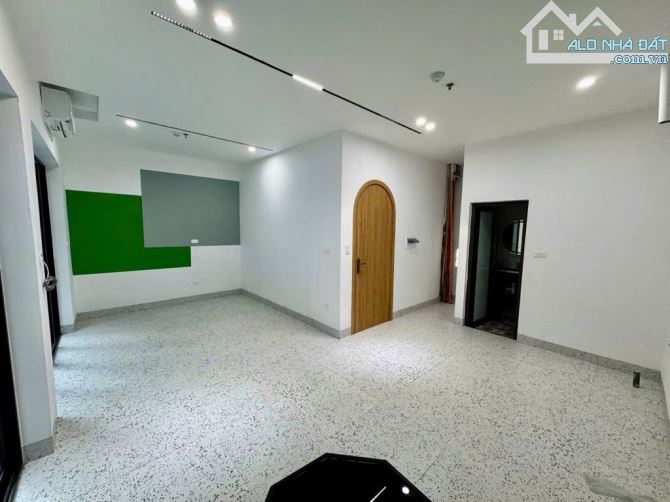 Xuân Đỉnh - CCMN 7 tầng vip mới xây- 50m2- full đồ nội thất đẹp-Chỉ 12 tỷ - 1
