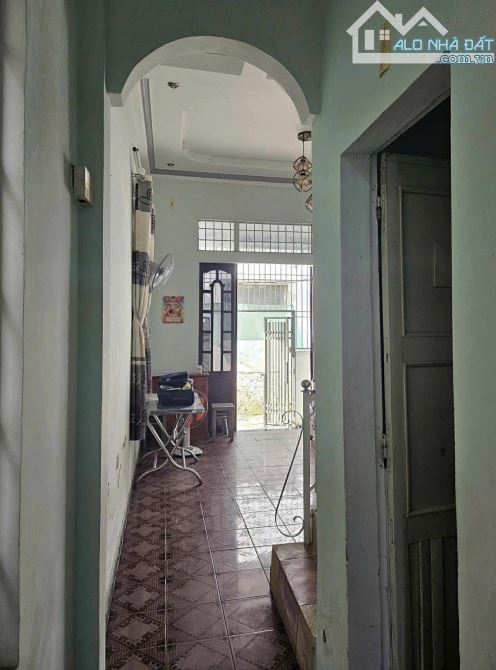 Nhà 2 tầng kiên cố Phan Bội Châu - 1