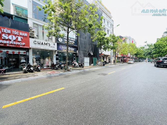 Bán nhà mặt phố Trương Công Giai giá 18.3 tỷ, Vỉa hè, Kinh doanh, 32m2 - 1