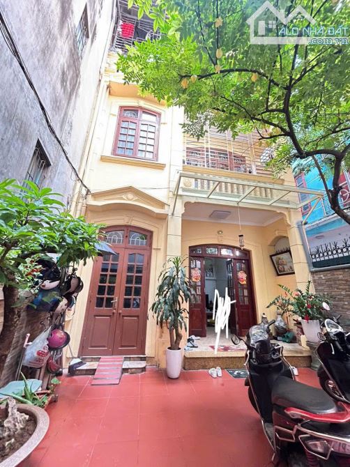 Tận hưởng không gian sống Võng Thị, DT 87m2 3 tầng MT 5.6m, Giá đẹp 18.6 tỷ - 1
