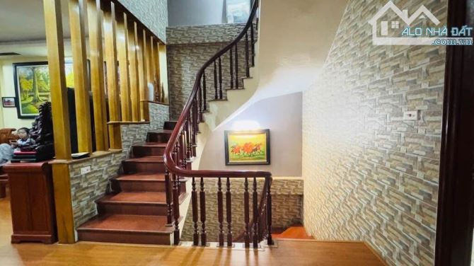Bán nhà Trần Cung, 40m x 4tầng, dân xây ở sướng, lô góc, gần công viên - 1