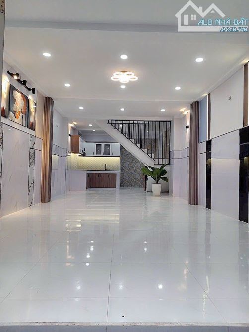 Cực Phẩm MẶT TIỀN Tô Ngọc Vân - Chợ Thủ Đức - Giá chỉ NON 17tỷ! Siêu dòng tiền 42tr/tháng! - 1