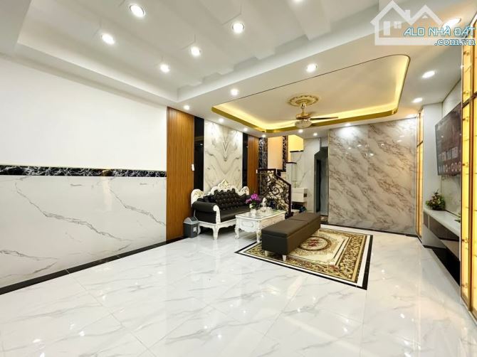 🔥 Hẻ Xe Hơi 6M - TRẦN QUANG DIỆU Q3-45M24 Tầng- Giá chỉ nhỉnh 13ty chút- giá tốt🔥 - 1