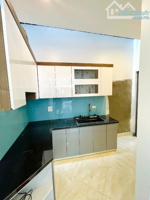 HIẾM – DƯƠNG VĂN BÉ – 52m² – 6 TẦNG THANG MÁY – Ô TÔ DỪNG ĐỖ NGÀY ĐÊM - 1