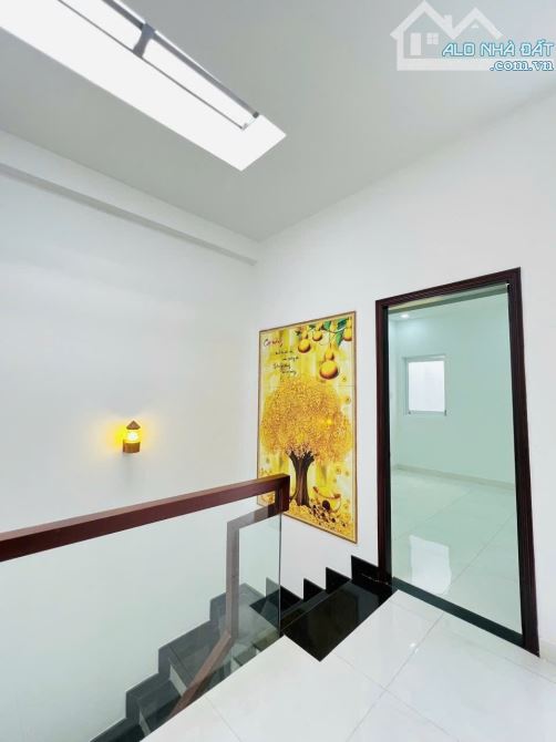 NHÀ ĐẸP THỐNG NHẤT GV - HẺM XE TẢI THÔNG - 61M²(4×15,3) - 3 TẦNG LẦU HƠN 6 TỶ - TẶNG NT - 1