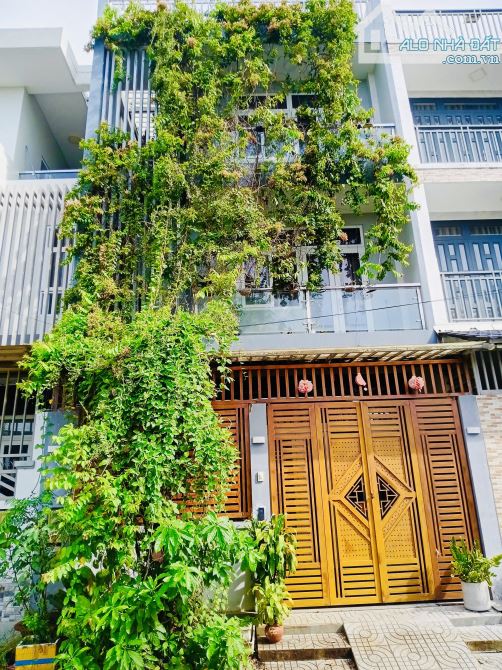 Bán nhà đường ô tô KDC Đào Sư Tích gần Phú Mỹ Hưng giá tốt 10 tỷ 500 triệu - 1