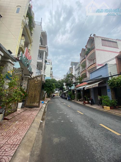Đường 8M khu phân lô, Hẻm 158 Hoàng Hoa Thám, Ngay Khu Sân Bay,  65 m2 x 3 tầng, - 1