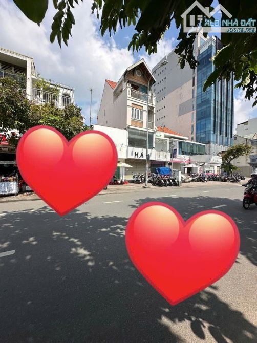 👨 👩  Hạ 500 triệu. CHỦ NHIỆT BÁN NHÀ MẶT TIỀN LÊ VĂN SỸ. TÂN BÌNH. 5 TẦNG. 10,5 Tỷ. - 1