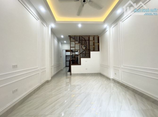BÁN NHÀ MỚI CỰC ĐẸP GIÁ TỐT PHỐ XUÂN LA 51M2 - 6 TẦNG - 3.8M MẶT TIỀN - 13.5 TỶ - GẦN PHỐ - 1