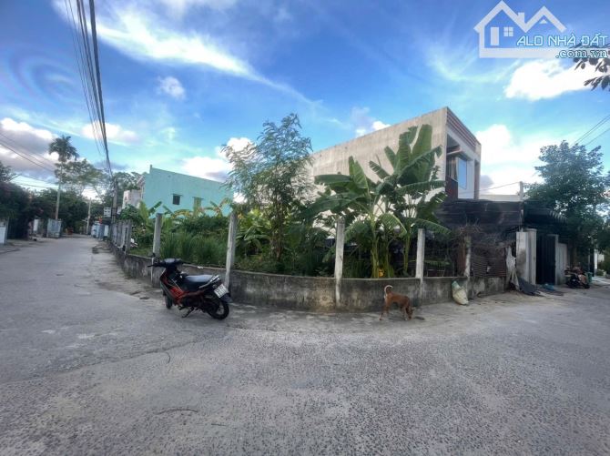 Bán lô đất 2 MT view đồng đường ô tô thông thoáng, mát mẻ - 1