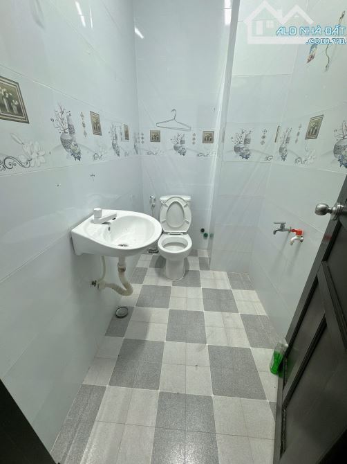 Cho thuê nhà 1 trệt 1 lầu mặt tiền Nguyễn Văn Tư,TP Bến Tre - 1