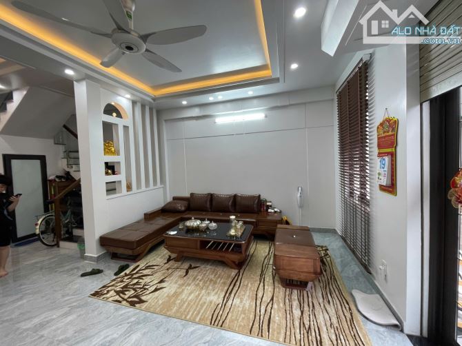 🌳Nhà 3 tầng cực đẹp Hoàng Mai - Đồng Thái -  An Dương, 60m2, giá 2,55 tỷ, ngõ ô tô 7 chỗ - 1