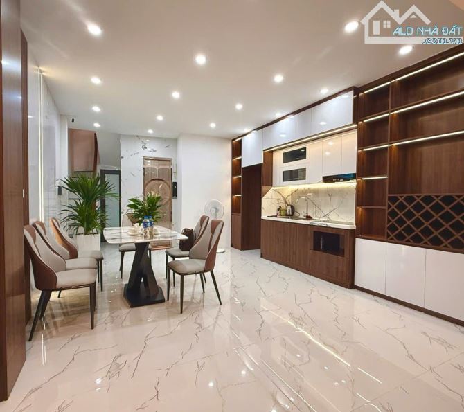 Bán nhà ở Hồ Đắc Di, 46m*6 tầng thang máy, gần phố, 4PN full nội thất - 1