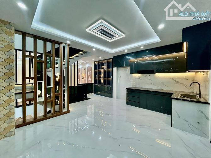 Bán nhà mặt đường Hoàng Công Chất 168m2, 2 mặt ngõ, kinh doanh đẳng cấp view Goldmark City - 1