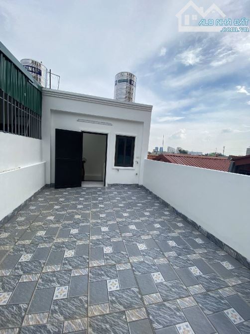 NHÀ MỚI NGÔ QUYỀN HÀ ĐỒNG Ô TÔ GẦN DT 30M 5 TẦNG - 1
