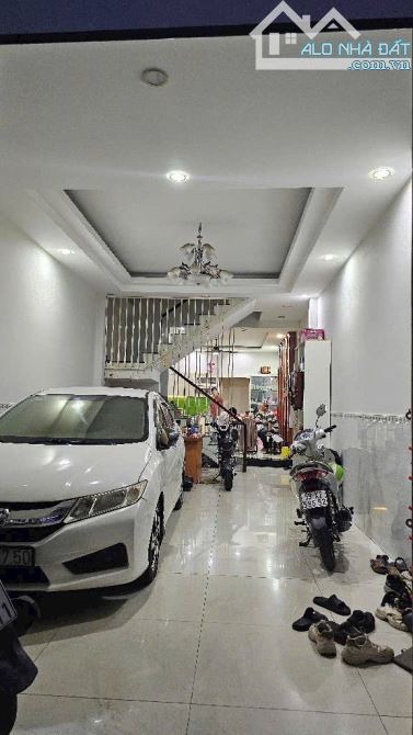 Nhà đẹp Tân Bình-Hẻm ô tô 6M-Giáp khu Bàu Cát-Sát MT Âu Cơ-P10-67m2-4x17-4tầng-4PN - 1